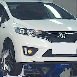 フィット GP5