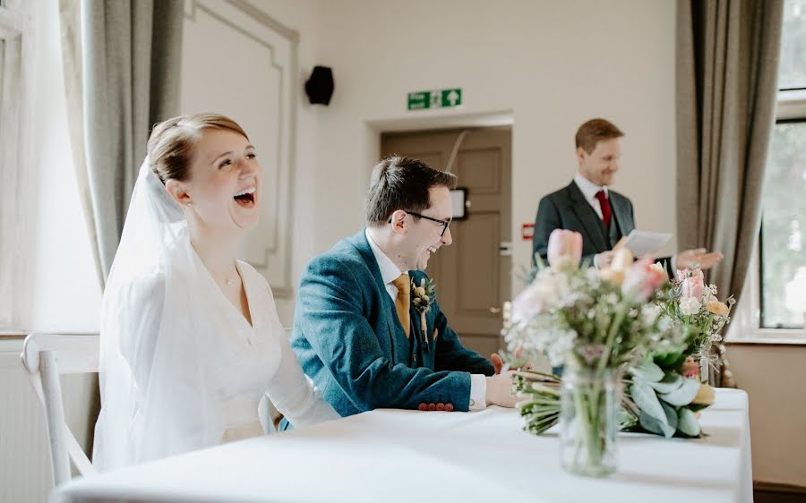 Wedding photographer Siobhan Beales (siobhanbealesph). Photo of 2 July 2019