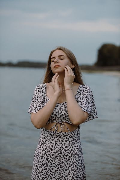 Fotógrafo de casamento Polina Trigub (raznodumova). Foto de 6 de agosto 2022