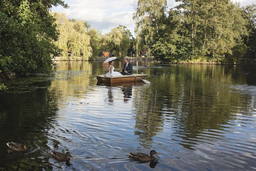 Fotograf ślubny Patrícia Bíró (biropatricia). Zdjęcie z 2 października 2017