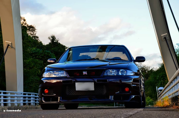 スカイライン GT-Rのたまんねーな・橋の上・ドライブ・BCNR33に関するカスタム事例の投稿画像7枚目