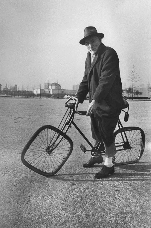 A evolução das bicicletas e as bizarras bicicletas de 1948