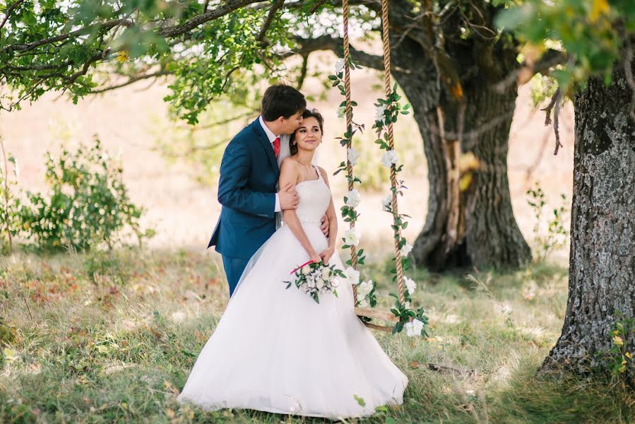 Wedding photographer Ilya Antokhin (ilyaantokhin). Photo of 2 December 2016