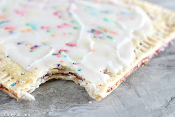 Giant Strawberry Pop Tart