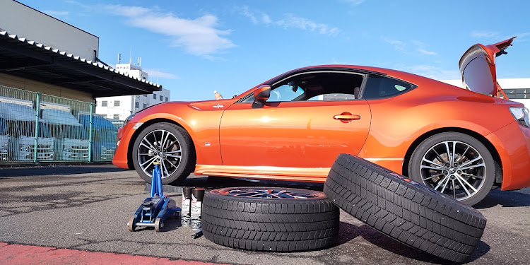 86のスタッドレスタイヤへ交換・12月もよろしくお願いします・ドライブ・8万キロ達成に関するカスタム事例の投稿画像2枚目
