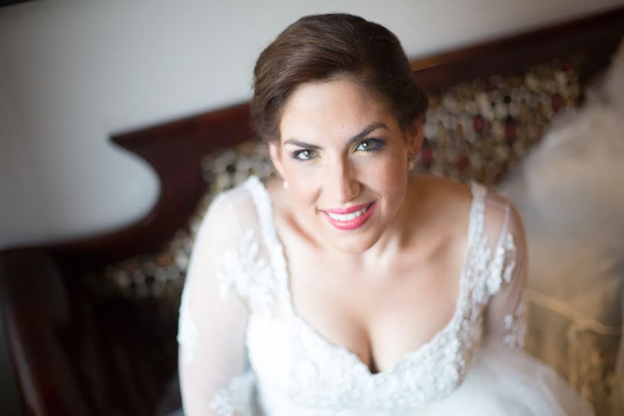 Wedding photographer Laura Otoya (lauriotoya). Photo of 5 October 2014