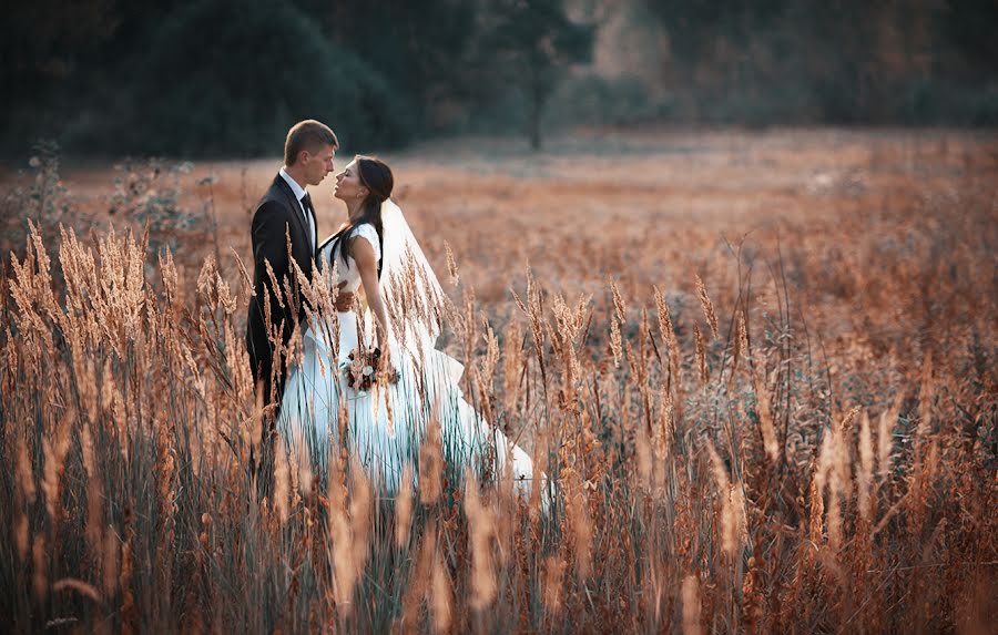 Pulmafotograaf Andrii Khomenko (oksamyt). Foto tehtud 4 veebruar 2023