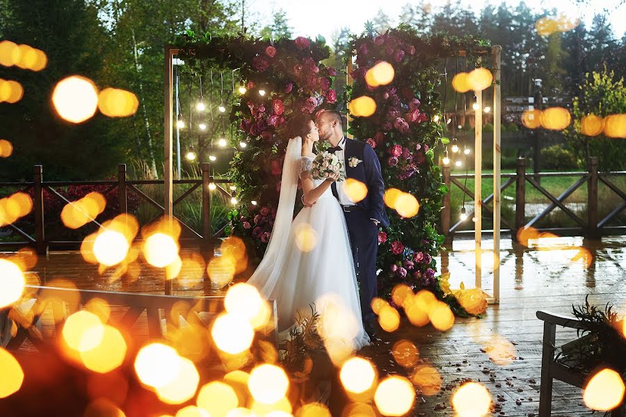 Fotógrafo de casamento Sergey Belikov (belikov81). Foto de 16 de outubro 2017