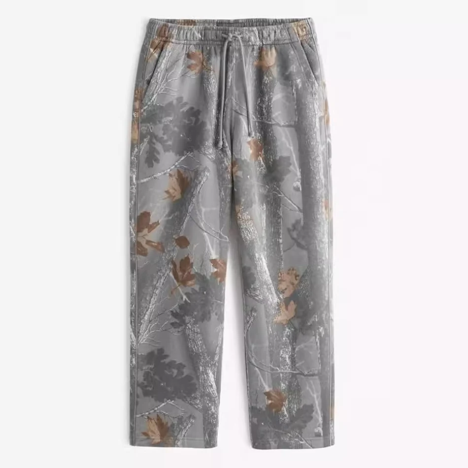 Digital bedruckte Fleece-Hose für Paare, kuschelig warm. Bequeme Partnerhose für gemütliche Stunden zu zweit. Ideal für Zuhause und Freizeit.