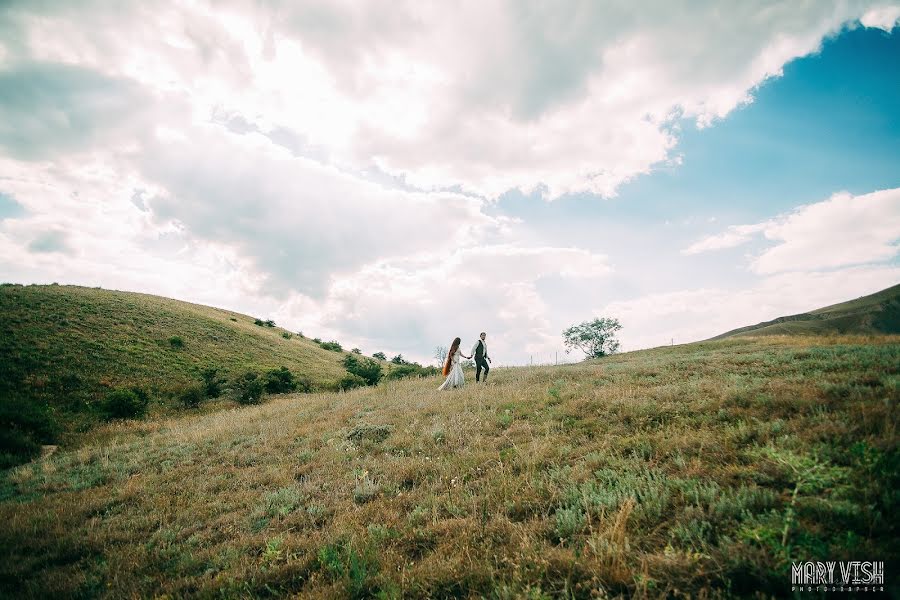 Fotografo di matrimoni Mariya Vishnevskaya (maryvish7711). Foto del 5 ottobre 2017