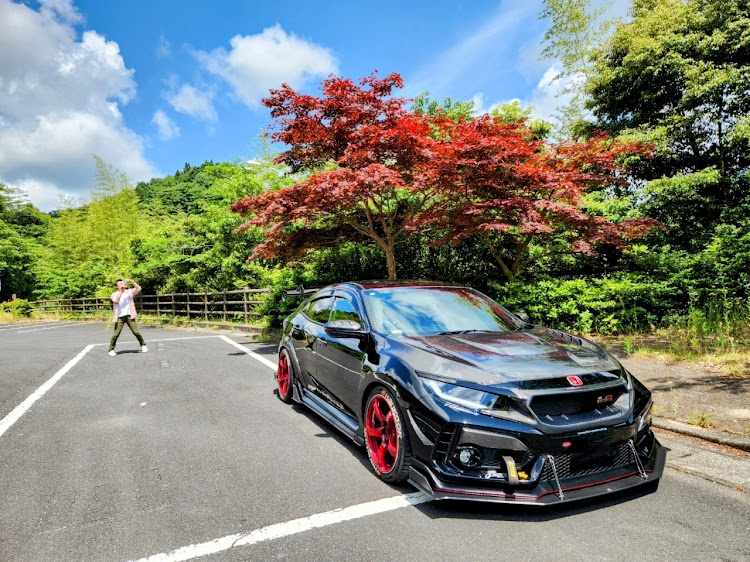 シビックタイプRの三瓶バーガー・ぷらーっと・太鼓谷稲成神社・楓ジェラート・新緑と愛車に関するカスタム事例の投稿画像5枚目