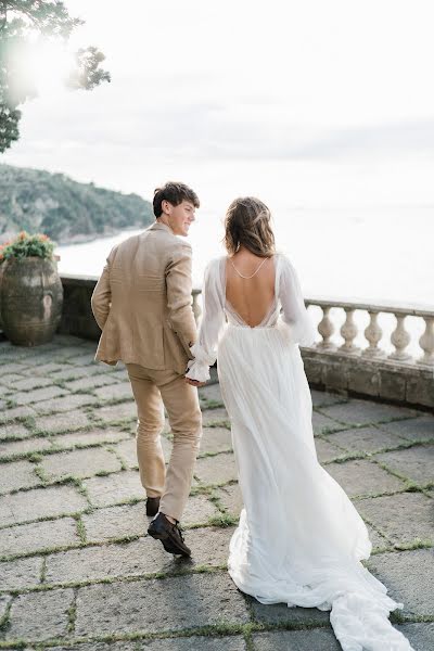 Fotografo di matrimoni Elena Rastegaeva (elenarastegaeva). Foto del 15 aprile 2020