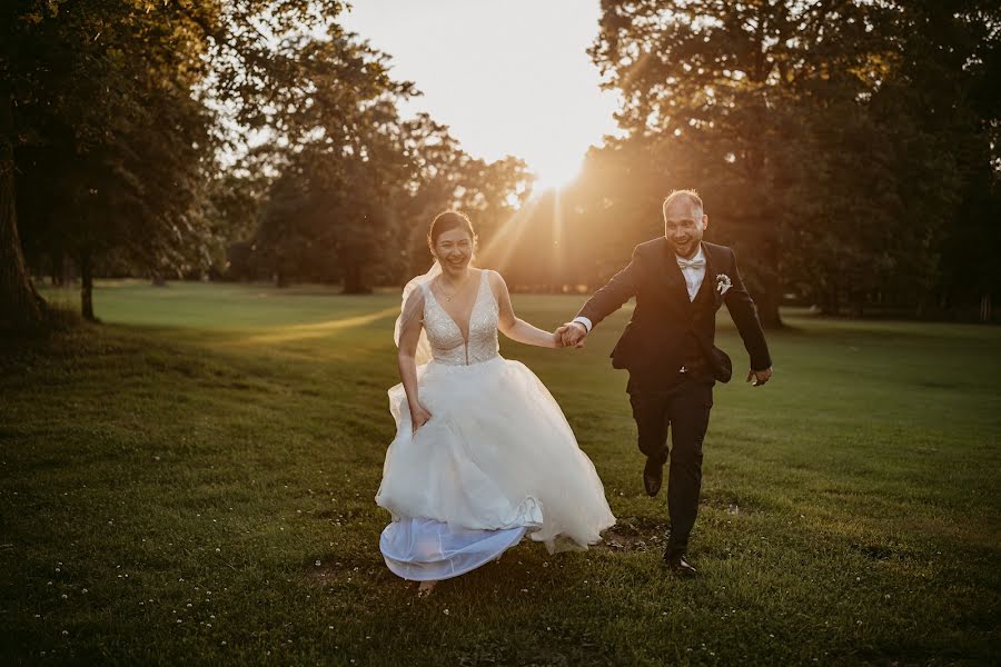 Pulmafotograaf Hanka Stránská (hsfoto). Foto tehtud 21 oktoober 2022