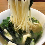 元氣家族麵飯館