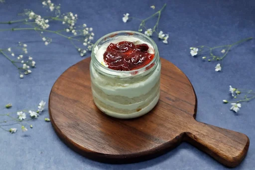 Strawberry Jar Cake