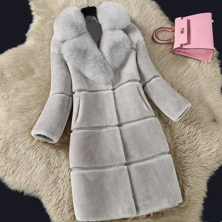 Dames halflange jas van geschoren schapenvacht, warm en stijlvol. Geniet van luxe en comfort in de winter, perfect voor elke gelegenheid.