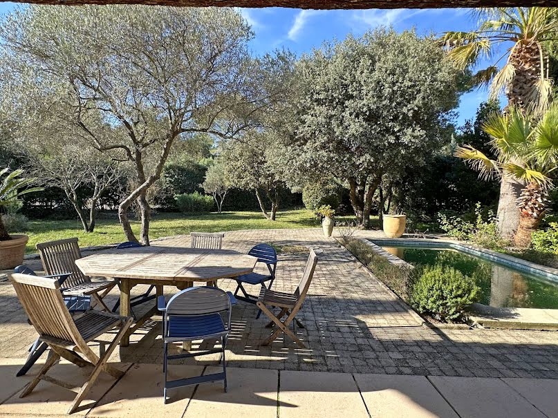 Vente villa 5 pièces 172 m² à Nimes (30000), 595 000 €