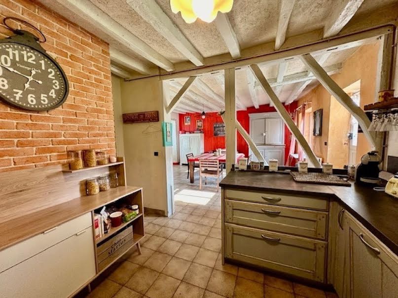 Vente maison 5 pièces 132 m² à Neuville-sur-Sarthe (72190), 239 000 €