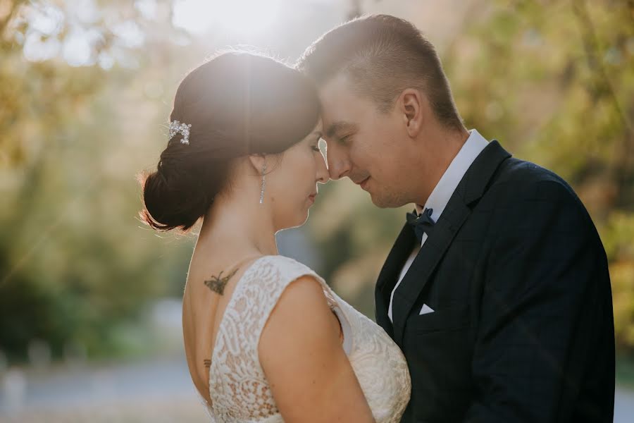 Fotógrafo de casamento Adrian Kopiński (youandmefotofilm). Foto de 24 de fevereiro 2020