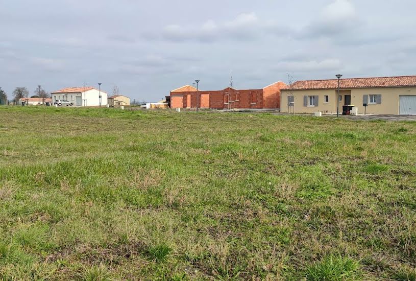  Vente Terrain à bâtir - 520m² à Saint-Saturnin (16290) 