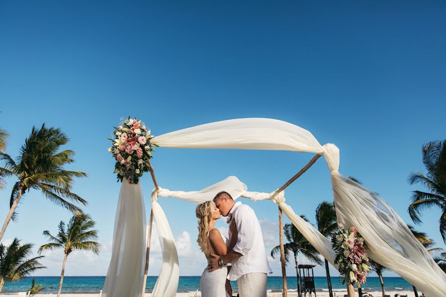 Wedding photographer Kristina Diptych (diptychstudio). Photo of 13 July 2018