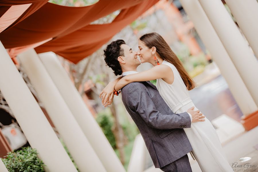 Wedding photographer Ana Grey (anagreyphoto). Photo of 22 February 2019