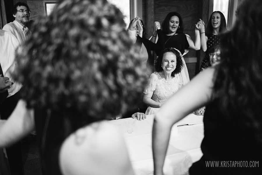 Fotografo di matrimoni Krista Guenin (kristaphoto). Foto del 26 agosto 2019