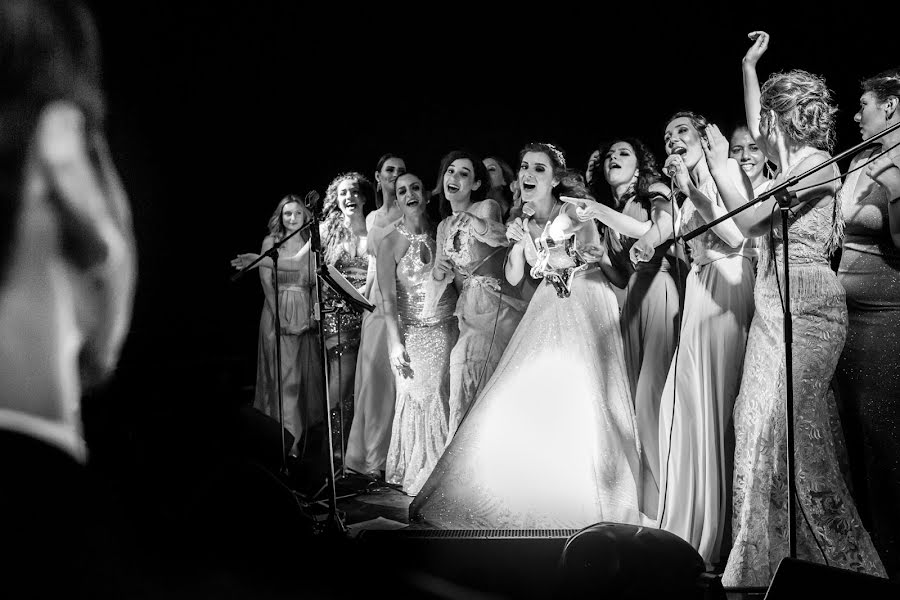 Fotógrafo de casamento Ufuk Sarışen (ufuksarisen). Foto de 14 de agosto 2020