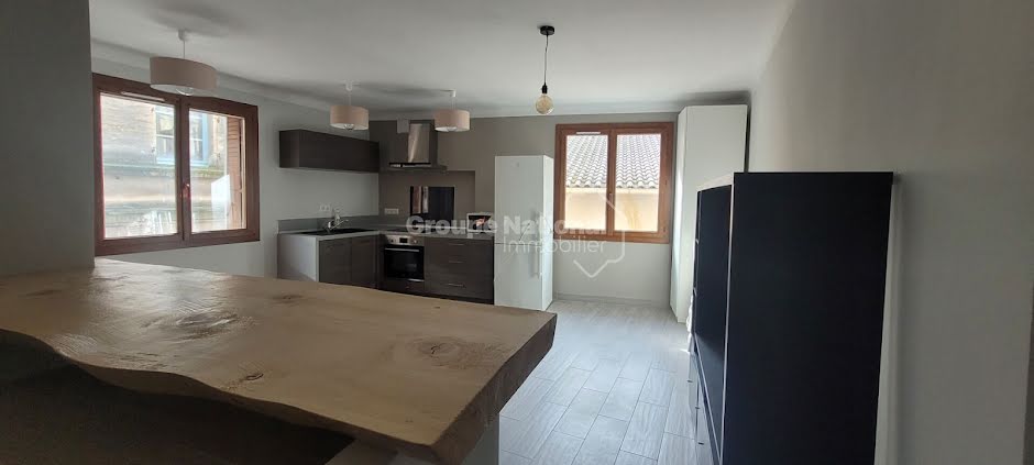 Location meublée maison 5 pièces 84.52 m² à Beaucaire (30300), 950 €