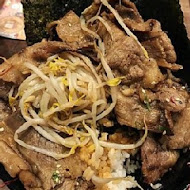 牛角次男坊日本燒肉丼專門店(高雄漢神巨蛋店)