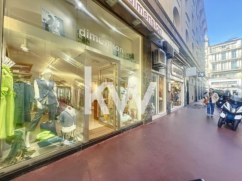 Vente locaux professionnels  55 m² à Cannes (06400), 330 000 €