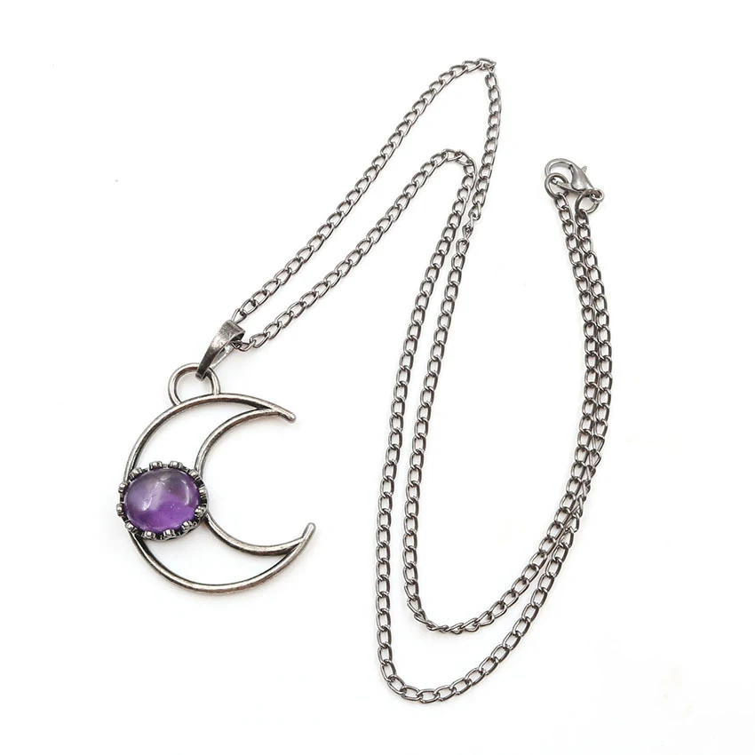 Vintage smear moon pendant necklace
