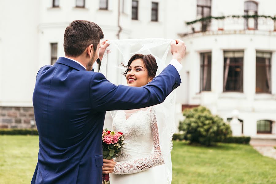 Fotografo di matrimoni Oksana Galakhova (galakhovaphoto). Foto del 14 febbraio 2017