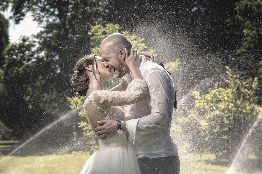 Fotógrafo de bodas Prioteasa Tibi (tybphotography). Foto del 10 de enero 2022