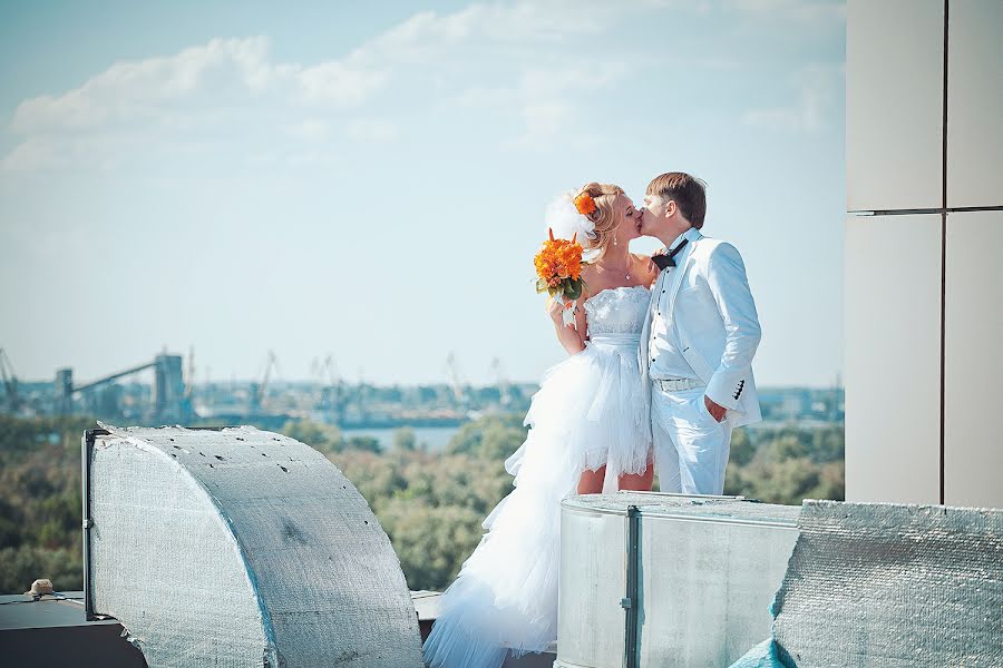 Fotograful de nuntă Aleksandr Romantik (pomantik). Fotografia din 25 august 2015