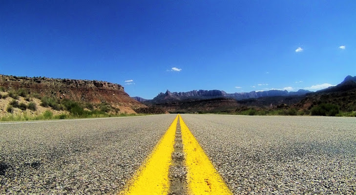 Verso i Canyon dello Utah di MonAnd ph