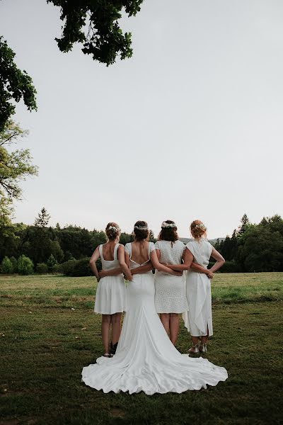 Fotografo di matrimoni Milie Del (miliedel). Foto del 18 settembre 2018