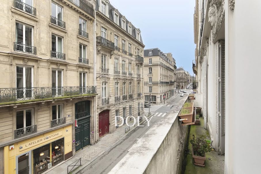 Appartement a louer paris-8e-arrondissement - 5 pièce(s) - 112 m2 - Surfyn