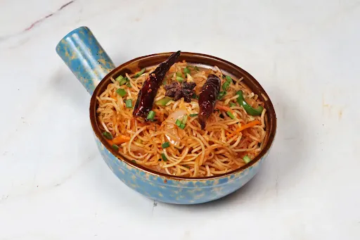 Schezwan Noodles - [ Very Spicy ]