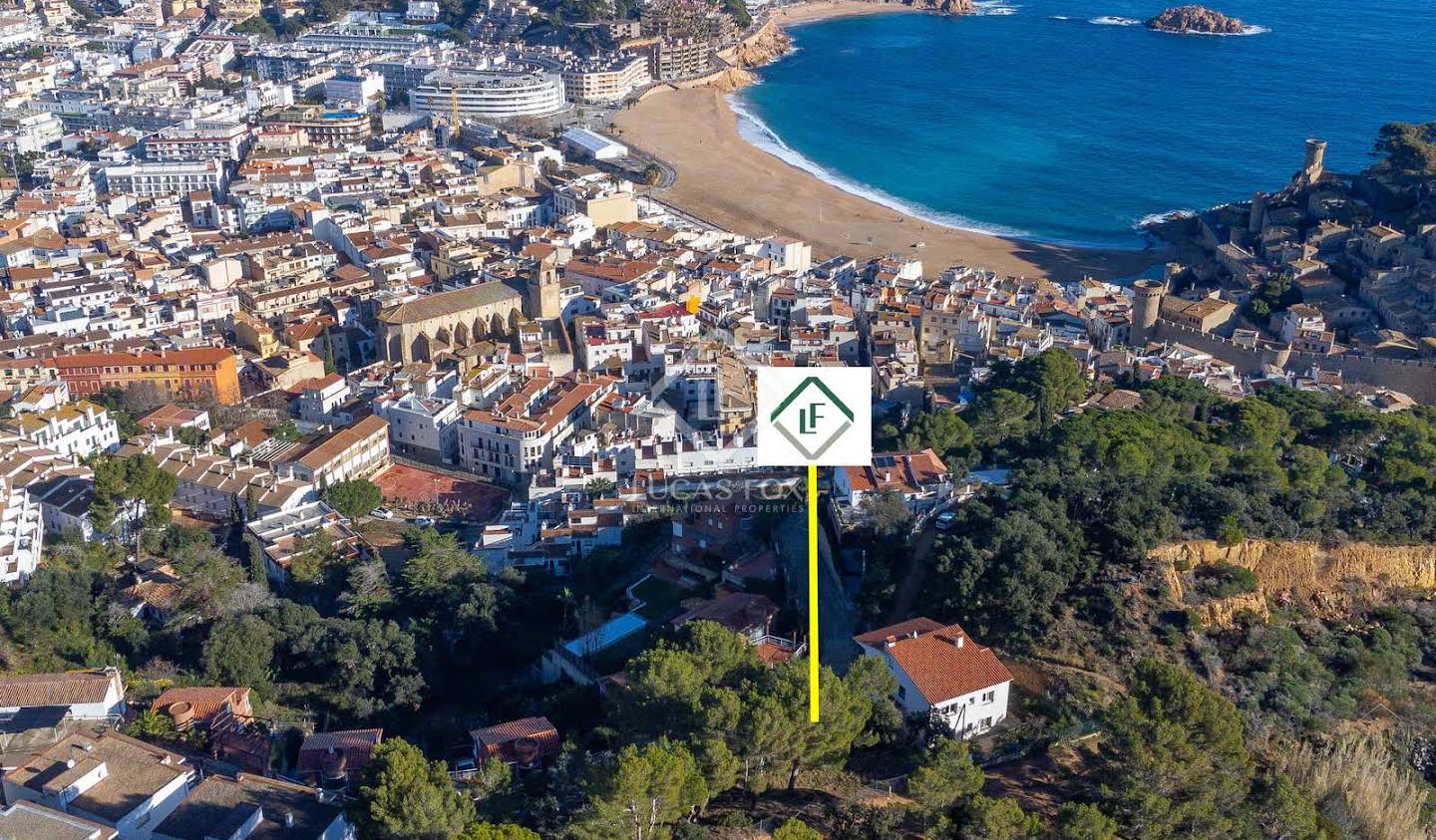 Land Tossa de Mar