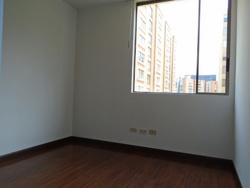 Apartamento En Arriendo - Ciudad Salitre, Bogota