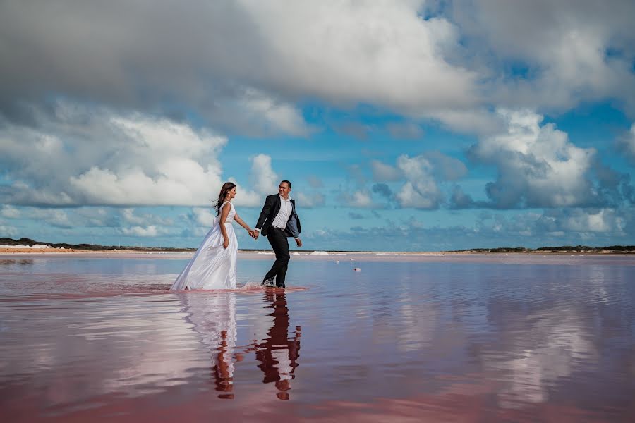 Fotógrafo de casamento Leonel Longa (leonellonga). Foto de 14 de dezembro 2020