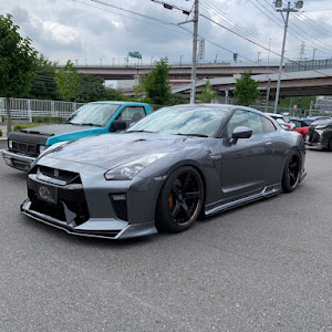 NISSAN GT-R R35