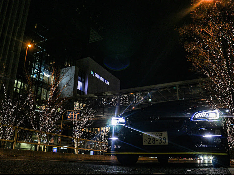 WRX STIのグランフロント大阪・イルミネーションと愛車・イルミコラボに関するカスタム事例の投稿画像5枚目