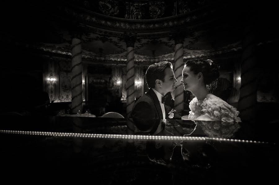 結婚式の写真家Aleksandr Vasilev (avasilev)。2013 5月21日の写真