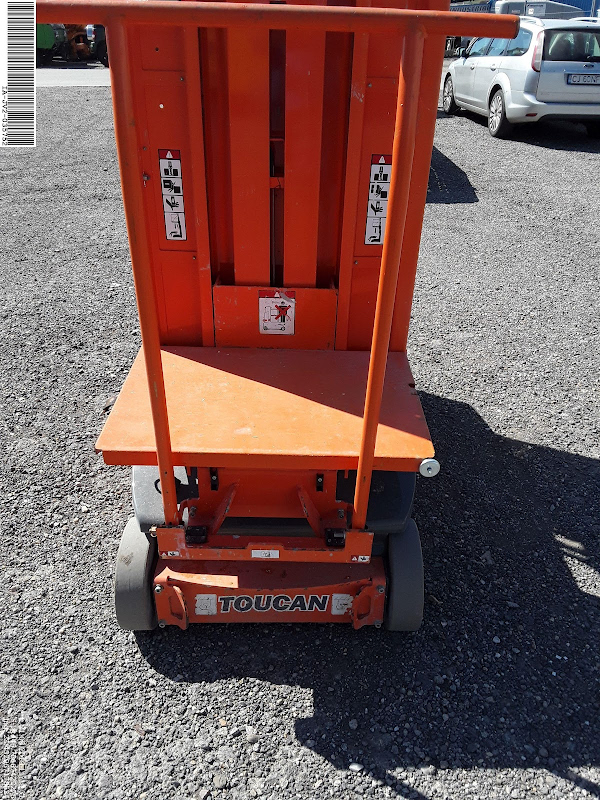 Picture of a JLG TOUCAN DUO