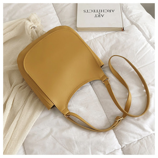 Title 54, All-match womens bag with a simple retro style...