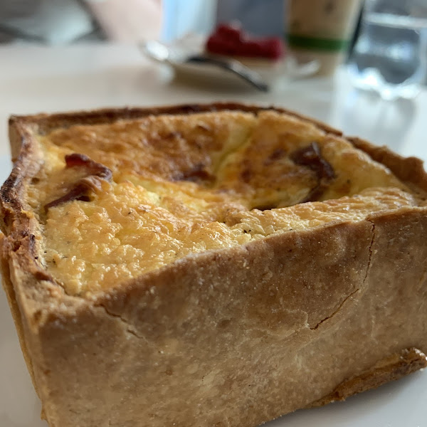 Turkey and cheese quiche