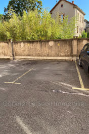 parking à Apt (84)