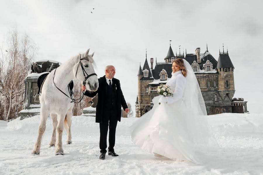 Fotografo di matrimoni Nadezhda Kleshnina (nkl63). Foto del 15 aprile 2022